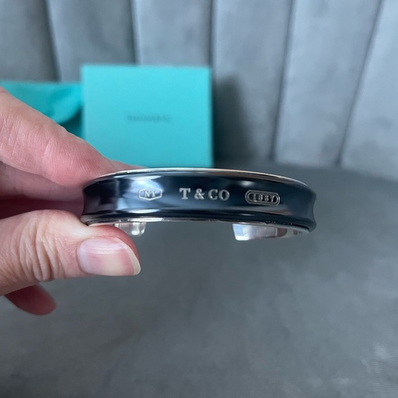 ❗️SOLD❗️Authentic Tiffany & Co. 1837 Midnight Titanium & Silver Cuff Bracelet - Picture 2 of 11